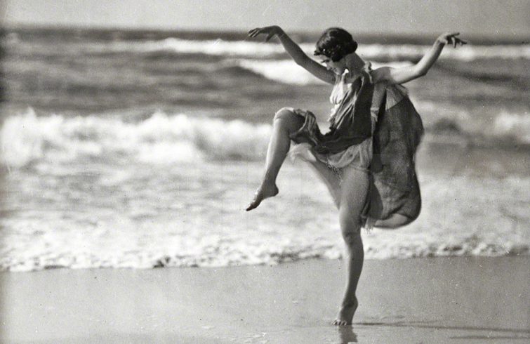 Isadora duncan