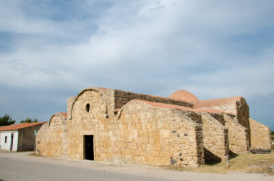 la chiesa antichissima di San Giovanni di Sinis